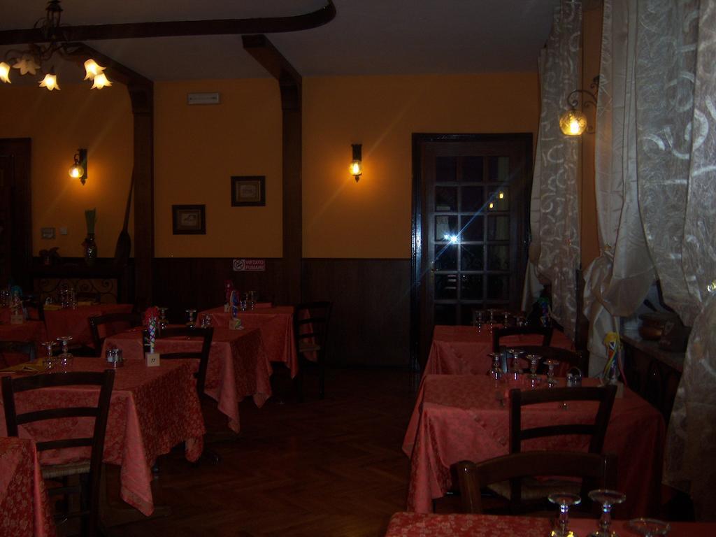 Nuovo Hotel Tripoli Settimo Vittone Ngoại thất bức ảnh