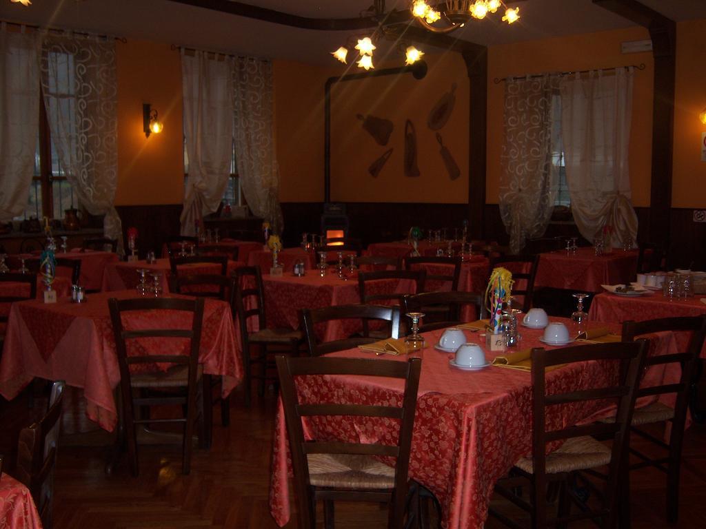 Nuovo Hotel Tripoli Settimo Vittone Ngoại thất bức ảnh